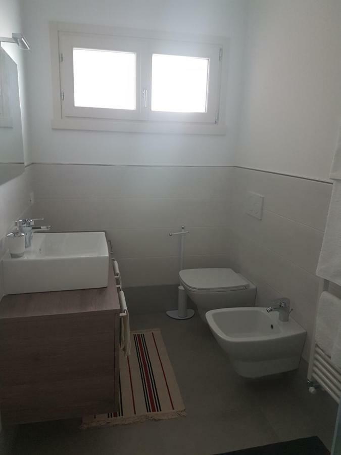 Alma Apartment Σιρμιόνε Εξωτερικό φωτογραφία
