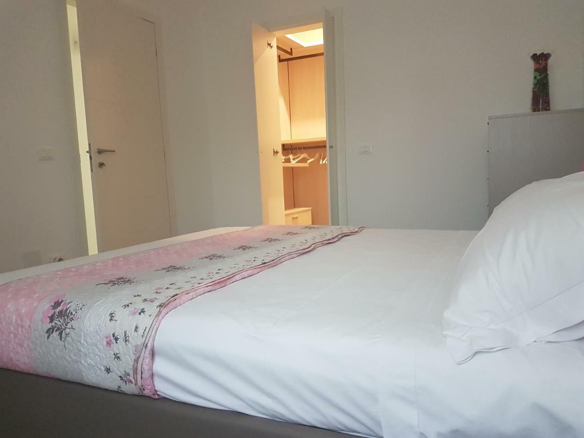 Alma Apartment Σιρμιόνε Εξωτερικό φωτογραφία